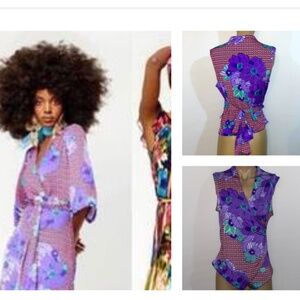 NEW Nikki Poulos Wrap Top Floral Print Purple M